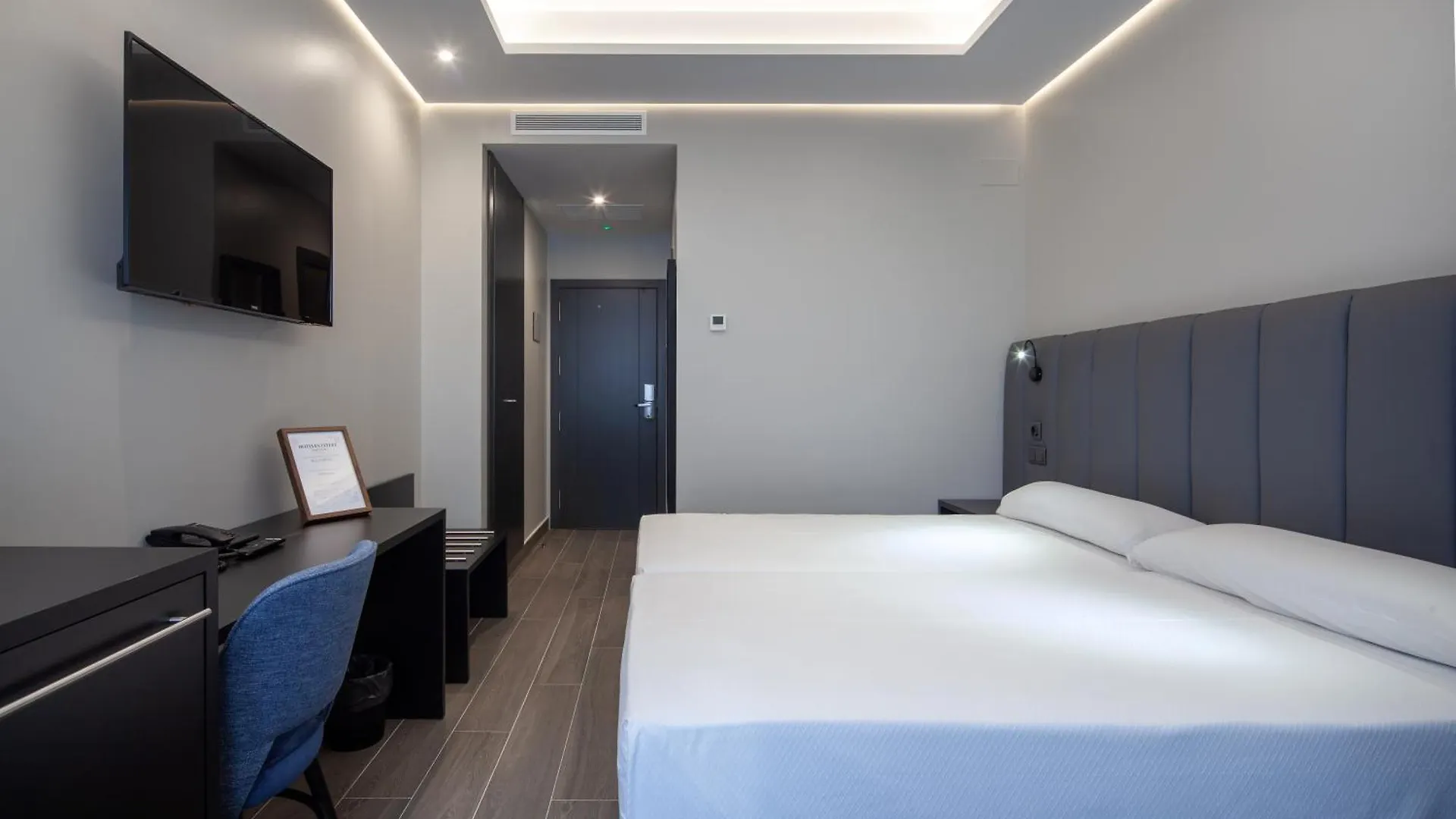 ****  Leflet Sanlucar Hotel Sanlucar la Mayor Spain