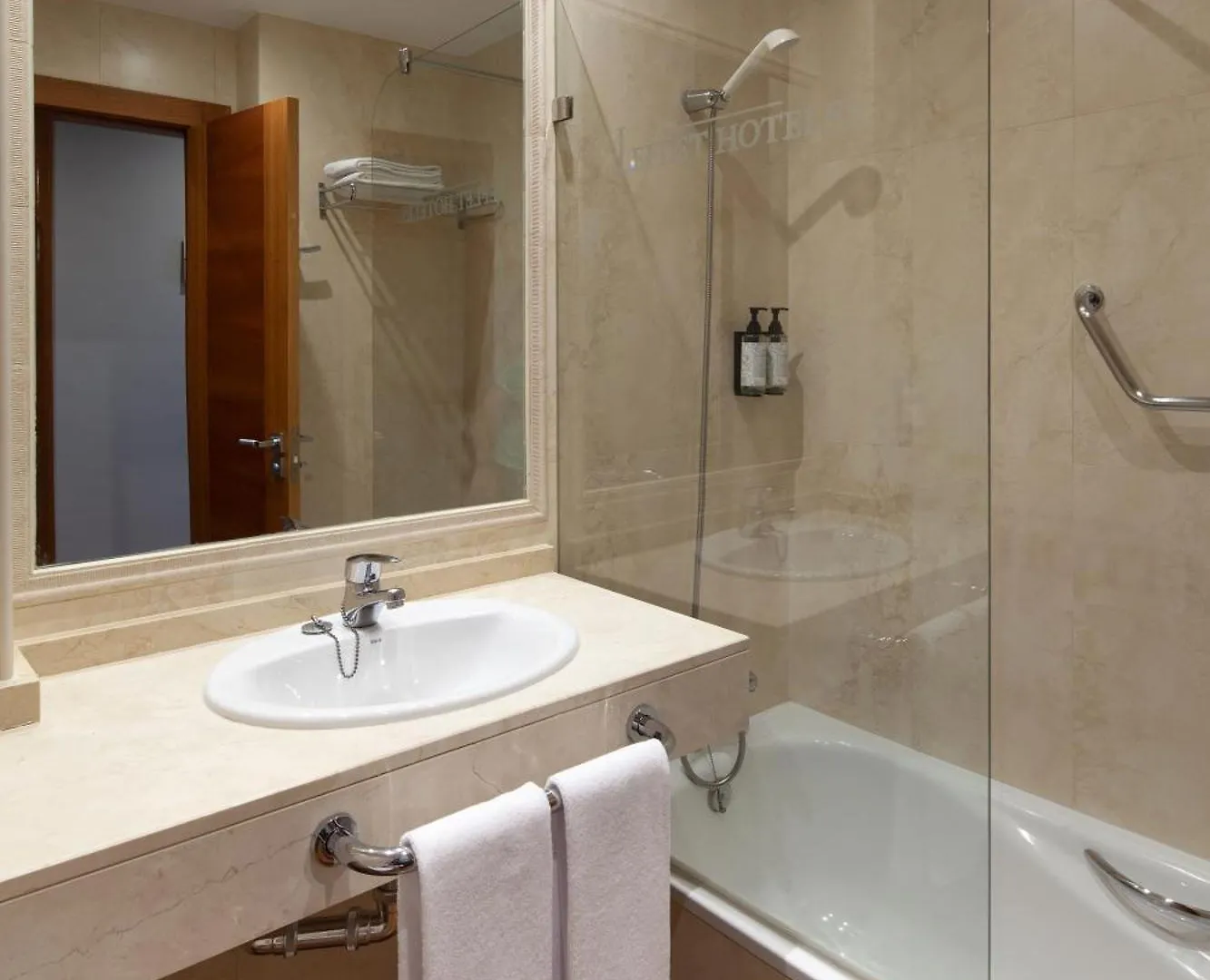 Leflet Sanlucar Hotel Sanlucar la Mayor Spain