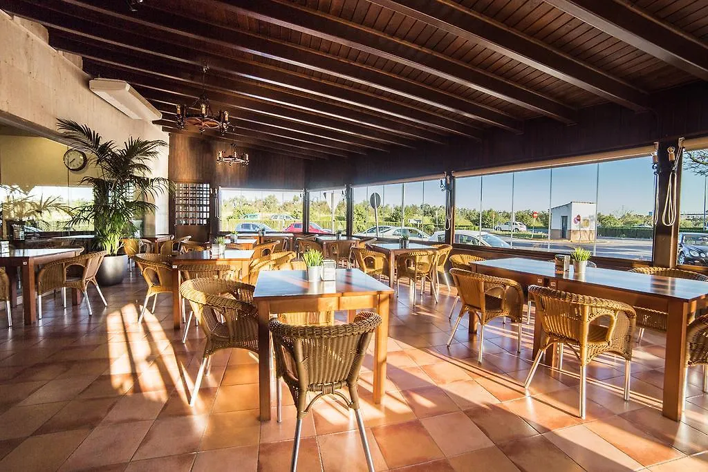 Hotel Leflet Sanlucar Sanlúcar la Mayor 3*,