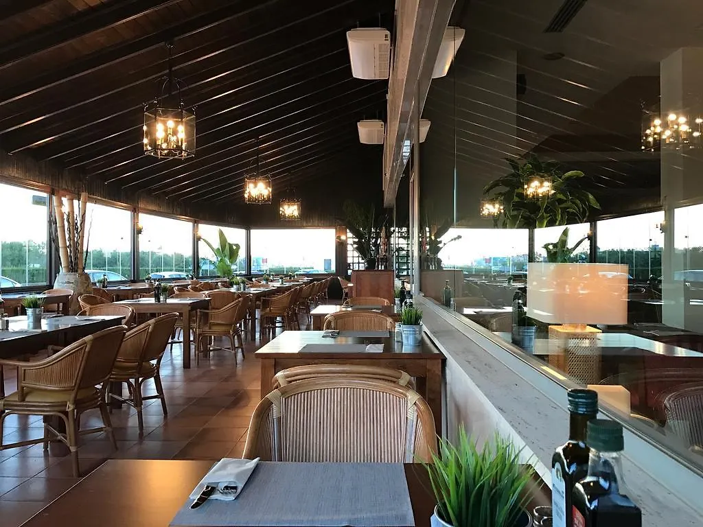 Leflet Sanlucar Hotel Sanlucar la Mayor